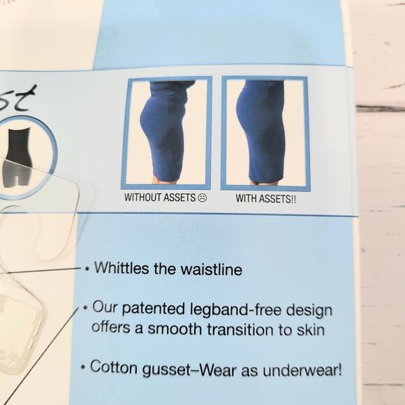 Assets Spanx Hi Waist Mid Thigh Shaper Underwear Panties Nude Beige Size 4 Large - Picture 3 of 5